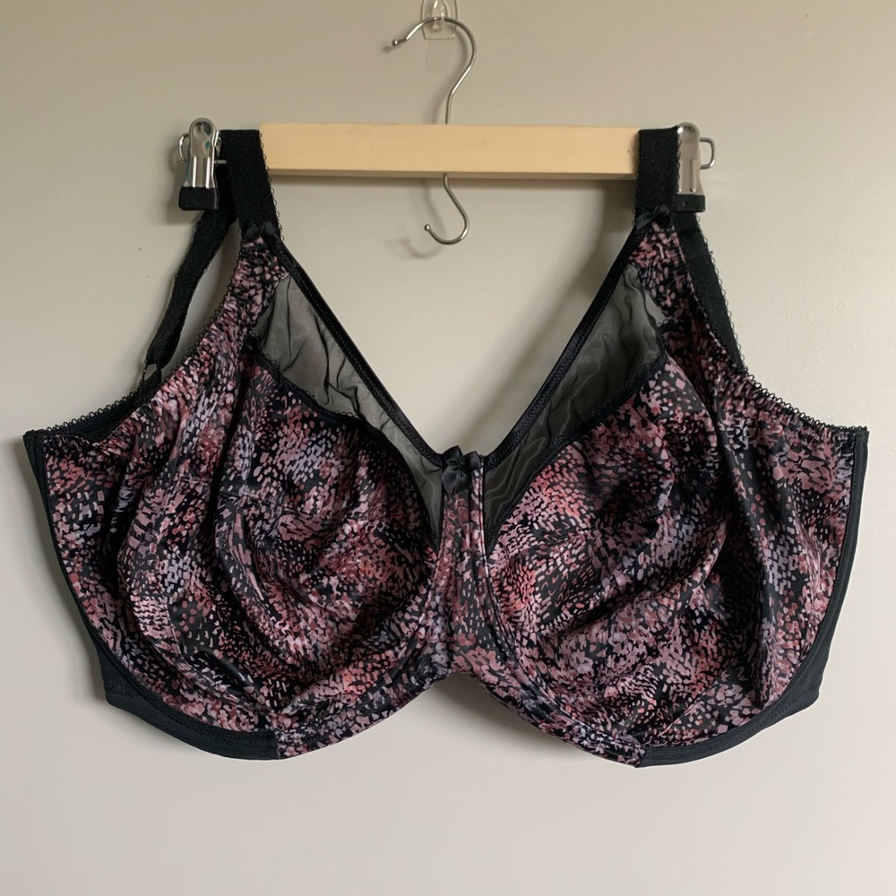 Goddess 38N 38 N Bra Style #6162 Black w/ Designs